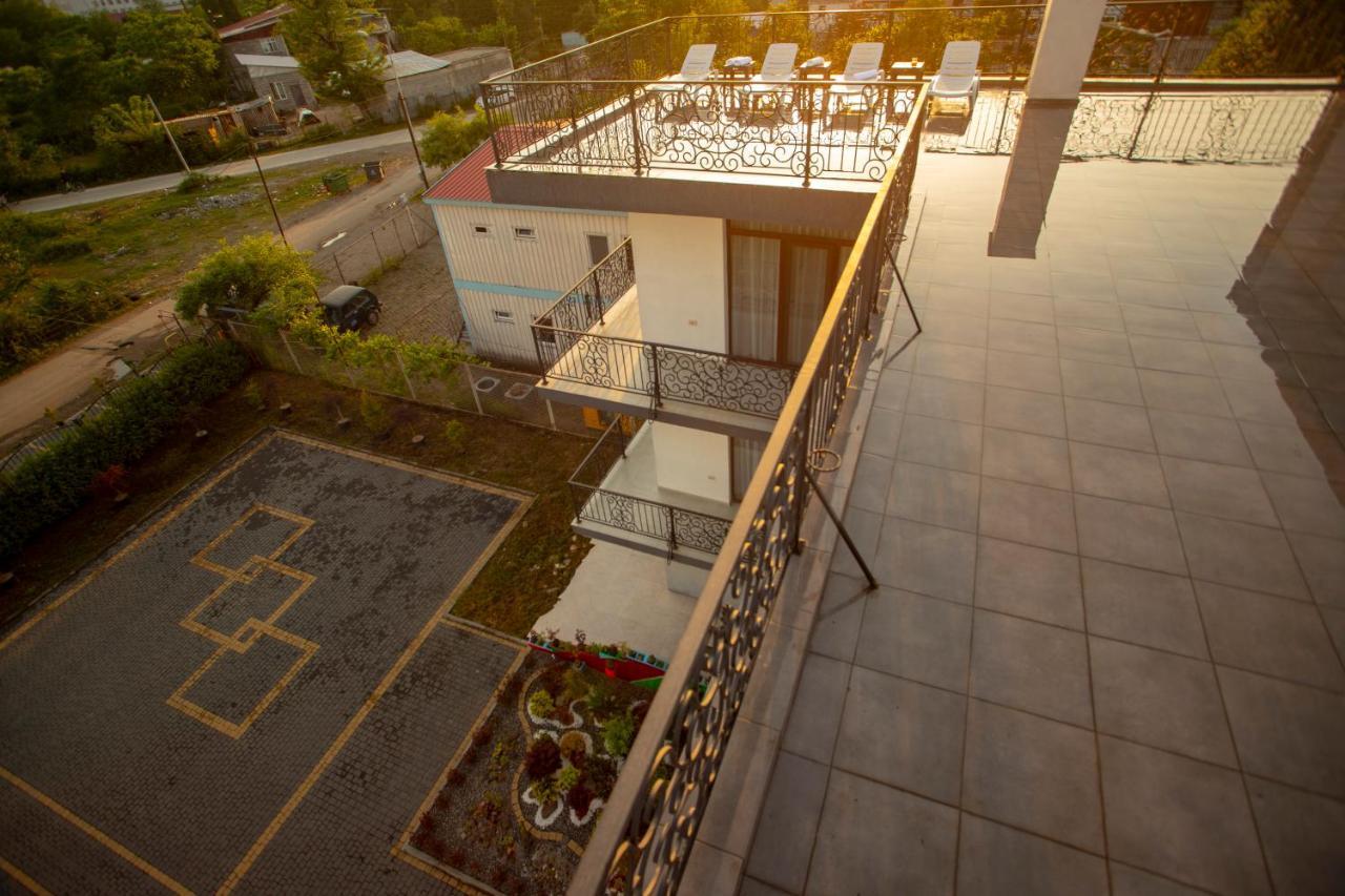 Pollux Hotel Batumi Exterior photo