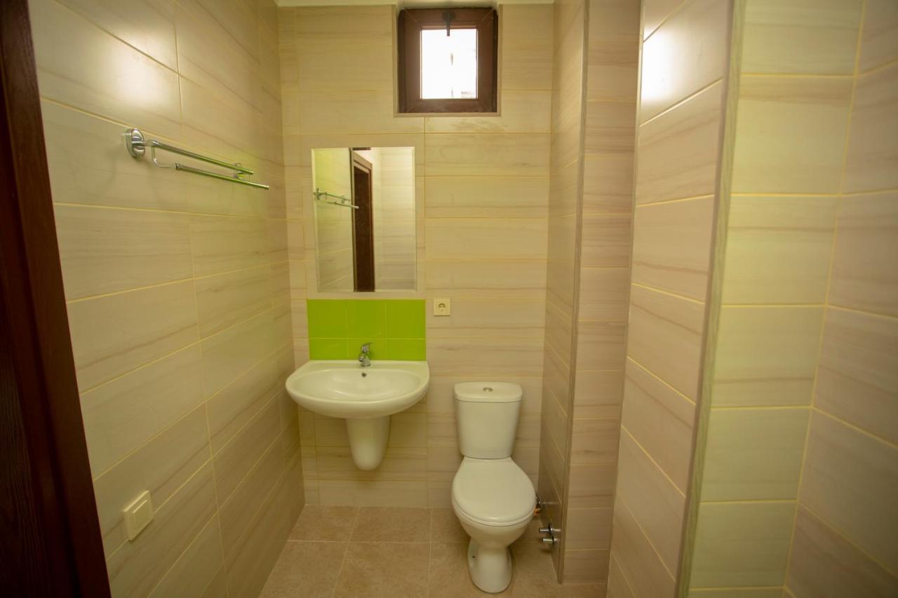 Pollux Hotel Batumi Exterior photo
